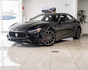 Used 2023 Maserati Ghibli Modena Q4 image 1