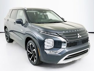 New 2024 Mitsubishi Outlander SEL image 1