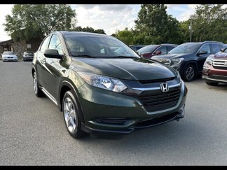 Used 2017 Honda HR-V LX image 1