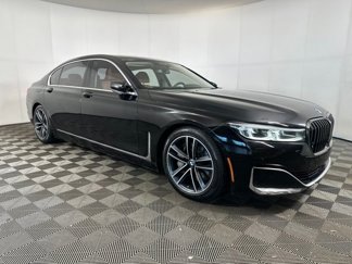 Used 2021 BMW 750i xDrive video 2