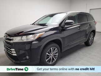 Used 2017 Toyota Highlander XLE image 1