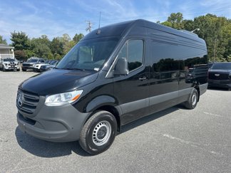 Used 2025 Mercedes-Benz Sprinter 2500 image 1