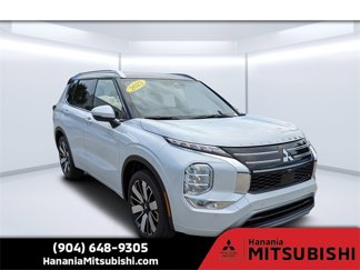 New 2025 Mitsubishi Outlander SEL image 1