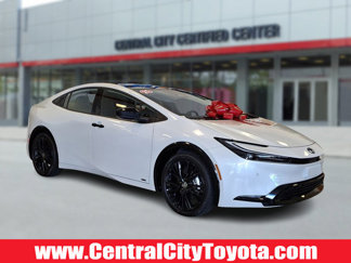 Certified 2025 Toyota Prius AWD image 1