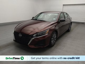 Used 2024 Nissan Altima 2.5 SV image 1