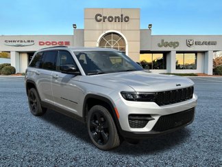 New 2025 Jeep Grand Cherokee Altitude image 1