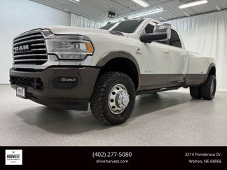 Used 2024 RAM 3500 Limited w/ Towing Technology Group image 1