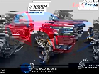 New 2025 Nissan Frontier PRO-4X w/ Tow Package image 1