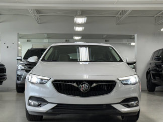 Used 2020 Buick Regal Essence image 1