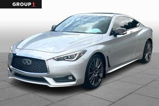 Used 2017 INFINITI Q60 Red Sport 400 image 1