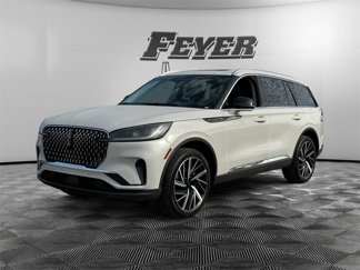 New 2025 Lincoln Aviator Reserve w/ Equipment Group 201A image 1
