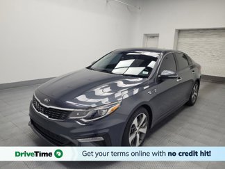 Used 2020 Kia Optima S image 1