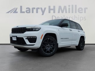 New 2025 Jeep Grand Cherokee Summit 4xe image 1