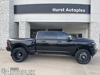 Used 2025 RAM 3500 Laramie image 1