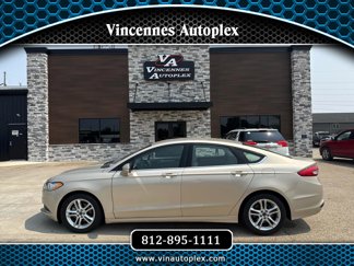 Used 2018 Ford Fusion SE image 1
