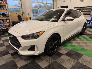 Used 2019 Hyundai Veloster Turbo R-Spec image 1