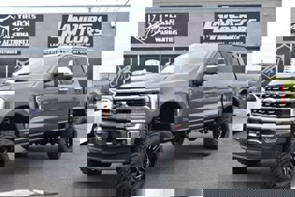 Used 2024 Ford F350 Platinum image 1