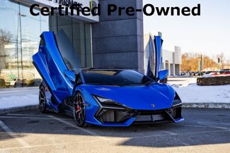 Used 2024 Lamborghini Revuelto image 1
