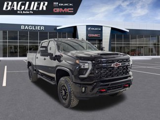 Used 2024 Chevrolet Silverado 2500 ZR2 w/ Technology Package image 1