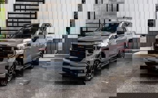 Used 2024 GMC Sierra 1500 Elevation image 1