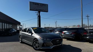 Used 2018 Hyundai Sonata SEL image 1