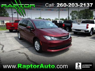 Used 2021 Chrysler Voyager Lxi image 1