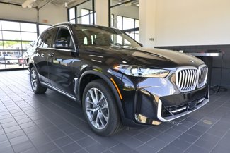 New 2026 BMW X5 xDrive40i w/ Climate Comfort Package image 1