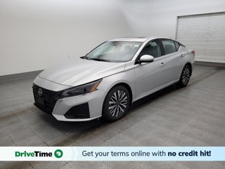Used 2024 Nissan Altima 2.5 SV w/ SV Premium Package image 1