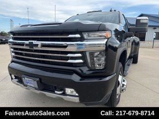 Used 2020 Chevrolet Silverado 3500 High Country image 1