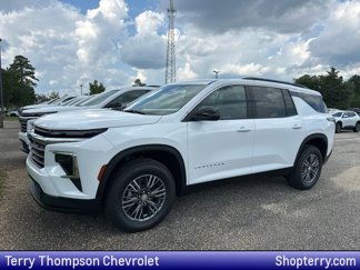 New 2026 Chevrolet Traverse LT w/ LPO, Floor Liner Package image 1