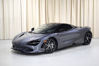 Used 2024 McLaren 750S Spider image 1