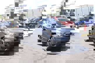 Used 2023 Subaru Crosstrek 2.0i image 1