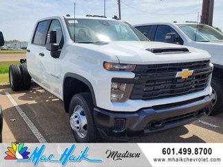 New 2025 Chevrolet Silverado 3500 W/T w/ WT Convenience Package image 1