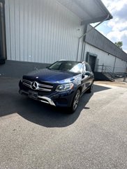 Used 2017 Mercedes-Benz GLC 300 4MATIC w/ Premium 2 Package image 1