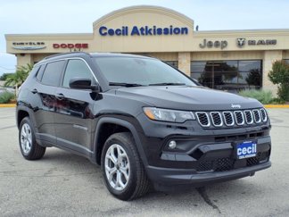 New 2025 Jeep Compass Latitude image 1