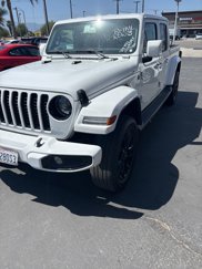 Used 2023 Jeep Gladiator Overland image 1
