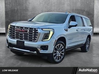Used 2025 GMC Yukon XL Denali w/ Denali Reserve Package image 1
