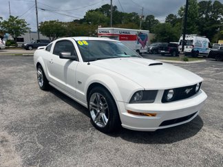 Used 2008 Ford Mustang GT image 1