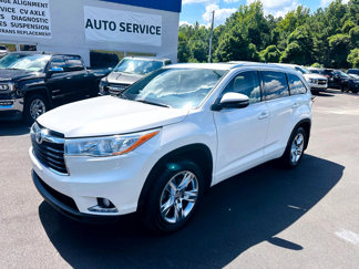 Used 2016 Toyota Highlander Limited image 1