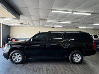 Used 2014 GMC Yukon XL SLT image 1