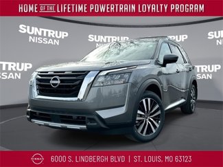 New 2025 Nissan Pathfinder Platinum w/ Cargo Package image 1