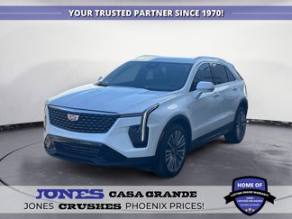 Used 2024 Cadillac XT4 Premium Luxury image 1