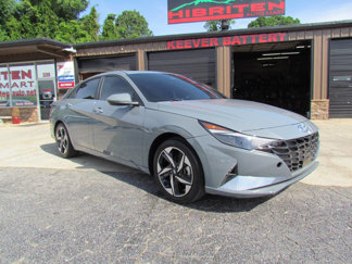 Used 2021 Hyundai Elantra Limited image 1