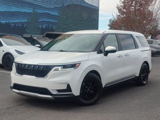 Used 2022 Kia Carnival LX image 1