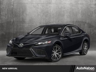 Used 2024 Toyota Camry SE image 1