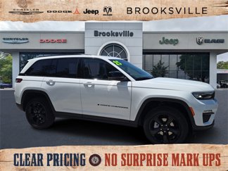 New 2025 Jeep Grand Cherokee Limited w/ Black Appearance Package image 1