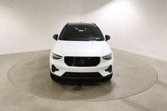 New 2026 Volvo XC40 B5 Ultra w/ Climate Package video 2