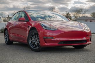 Used 2023 Tesla Model 3 Standard Range image 1
