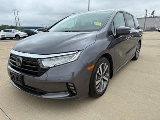 Used 2023 Honda Odyssey Touring image 1