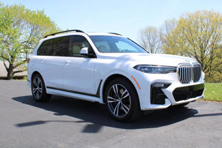 Used 2021 BMW X7 xDrive40i w/ M Sport Package image 1
